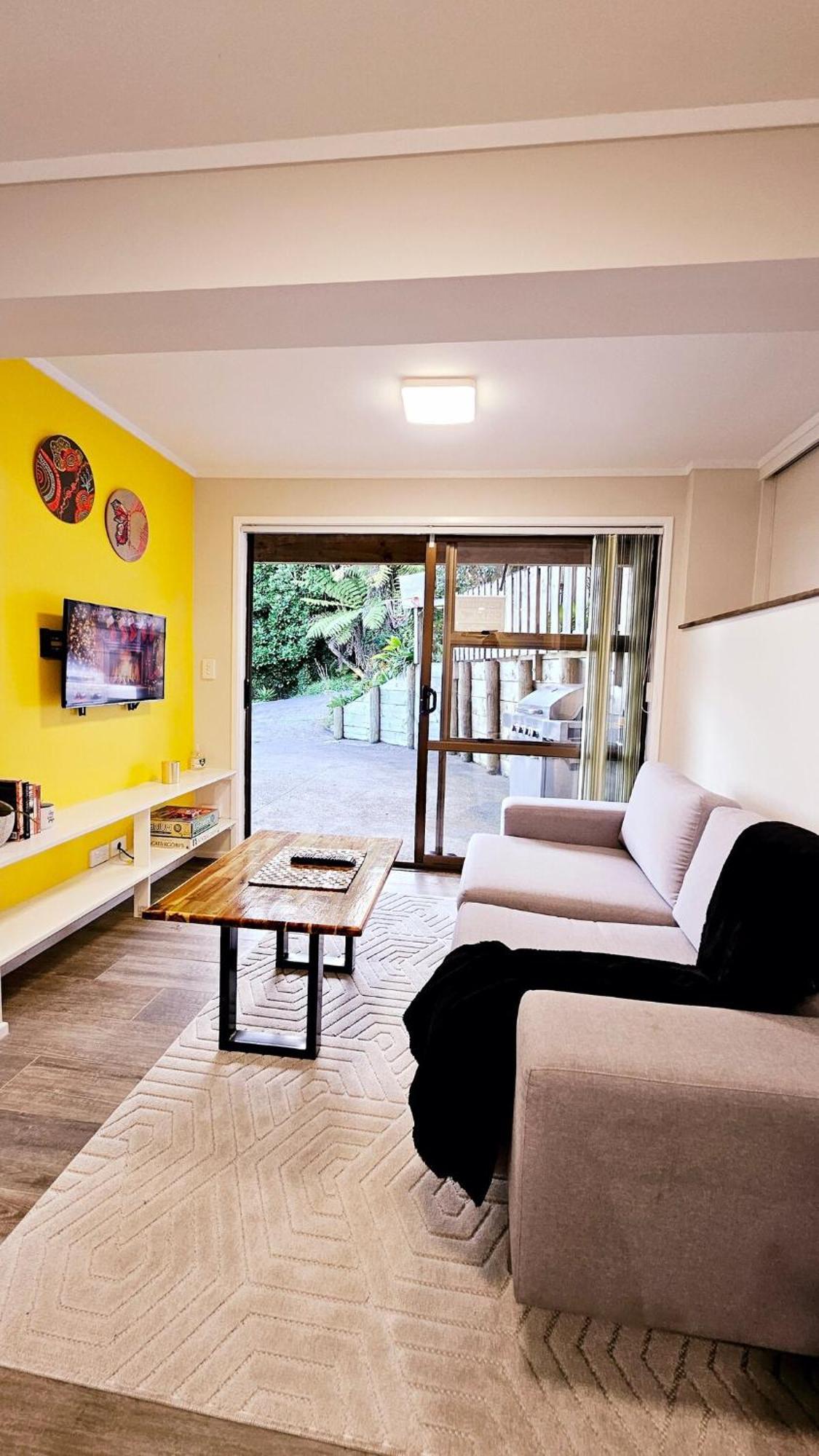 Appartamento Private Retreat In Birkenhead Auckland Esterno foto