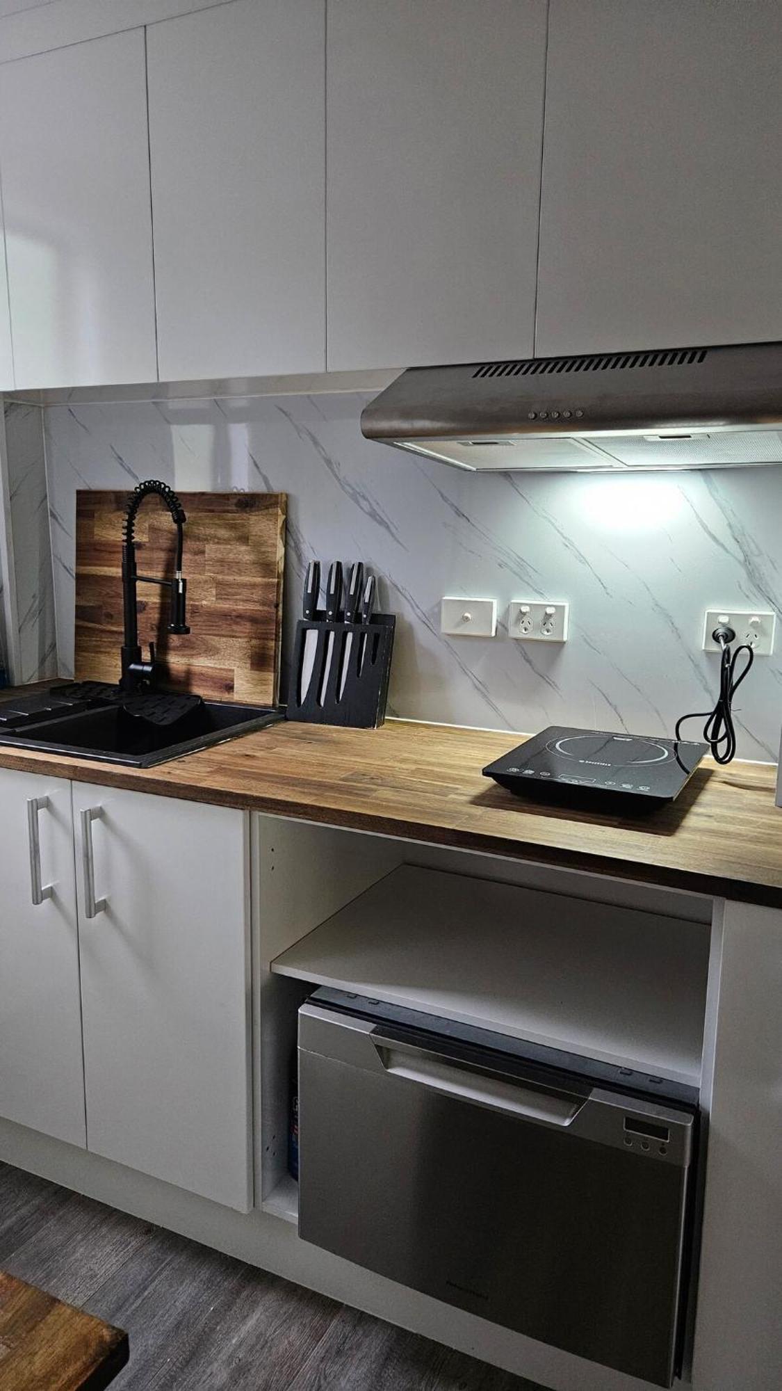 Appartamento Private Retreat In Birkenhead Auckland Esterno foto