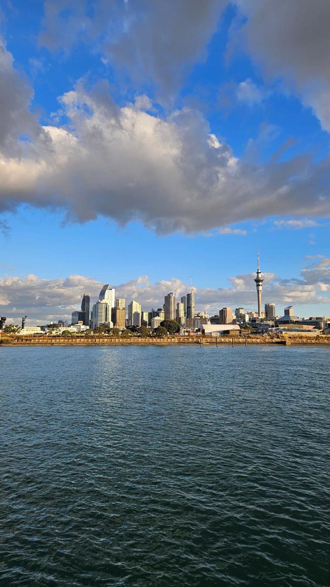 Appartamento Private Retreat In Birkenhead Auckland Esterno foto