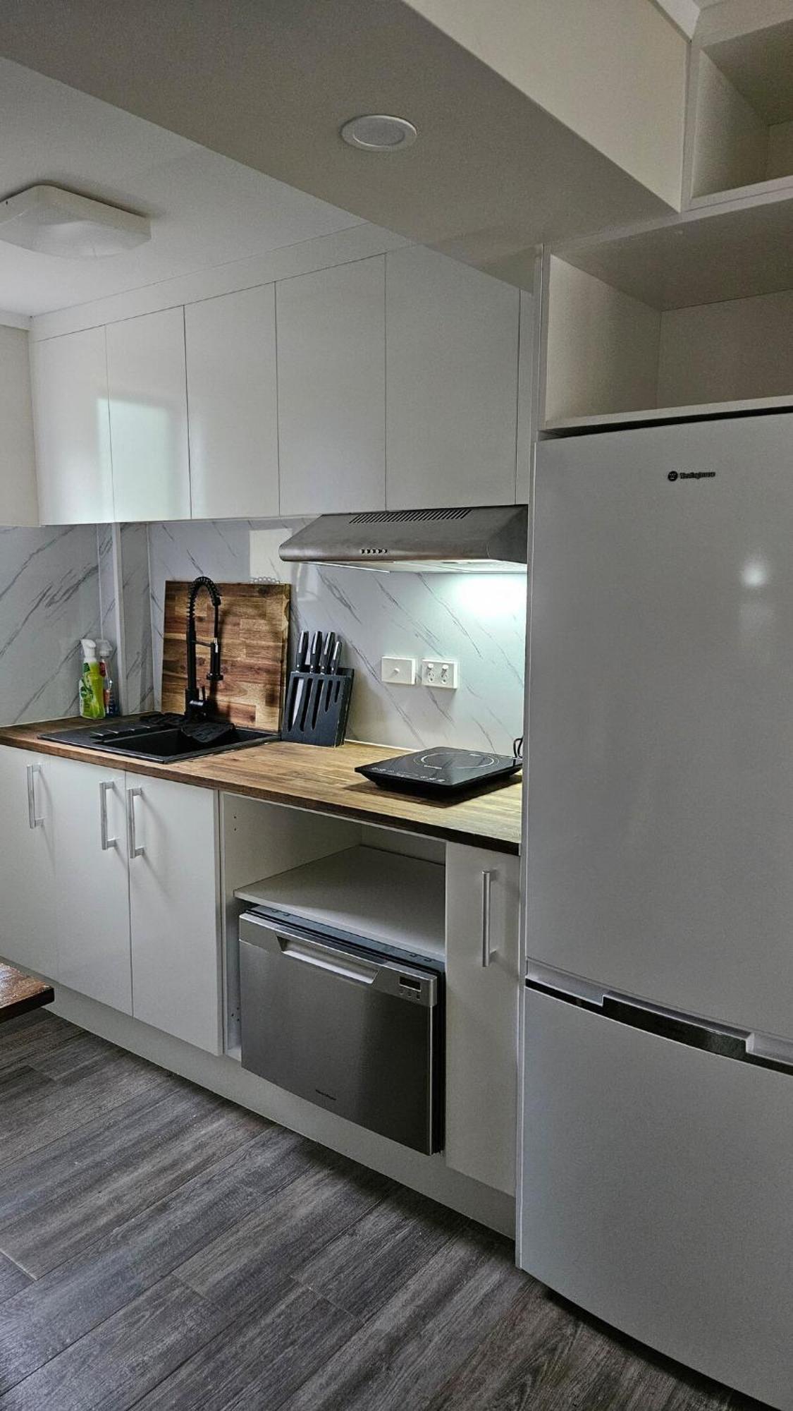 Appartamento Private Retreat In Birkenhead Auckland Esterno foto